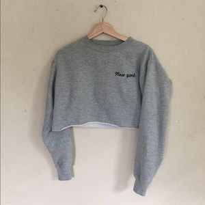 Brandy Melville Cropped New York Sweater